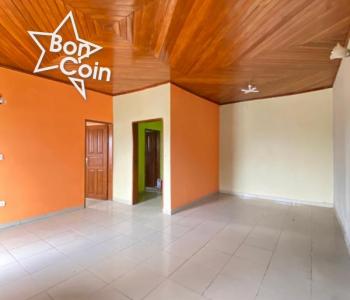Appartement à louer à Kotto, Douala