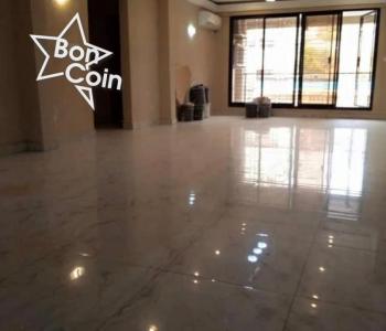 Appartement ultra moderne à louer à Omnisport, Yaoundé