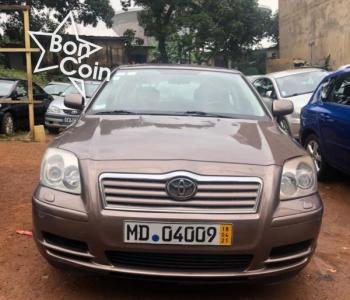 Toyota Avensis  Berline 2005