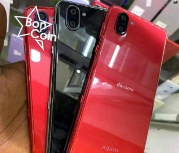 AQUOS SHARP TYPE R2 - 64Go  