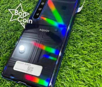 Sharp Aquos Type R5 -  256Go