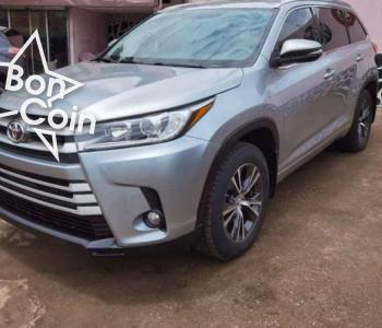 TOYOTA HIGHLANDER 2016