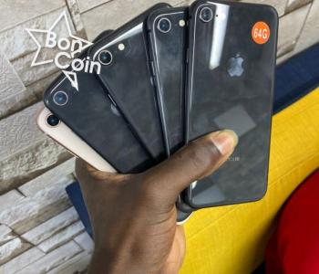 iPhone 8 64Go