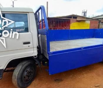 TOYOTA DYNA 400 année 2002