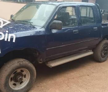 TOYOTA PICK UP HILUX 1999