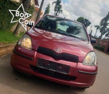 TOYOTA YARIS 2003