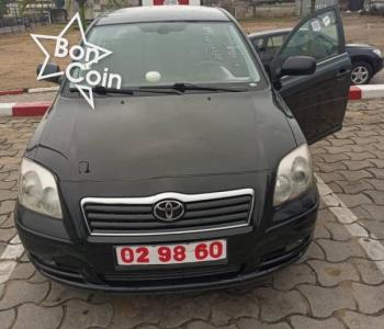 Toyota Avensis 2004