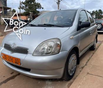 TOYOTA YARIS 2002