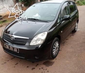TOYOTA COROLLA VERSO 2005