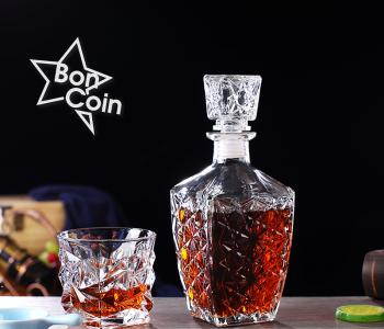 Carafe plus 6 verres en cristal 