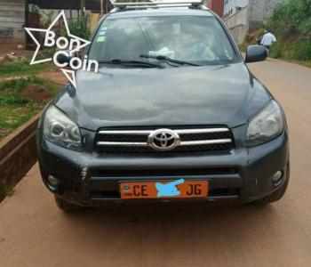 TOYOTA RAV4 année 2008