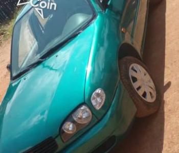 TOYOTA COROLLA 111 2002