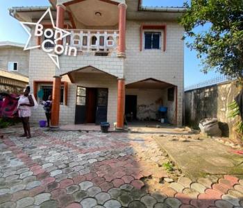 Duplex à vendre à kotto, Douala