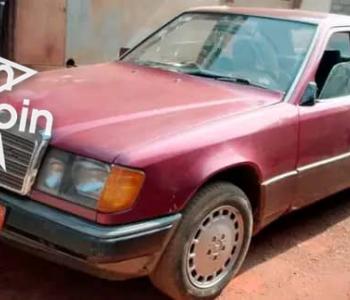 MERCEDES 124 année 98