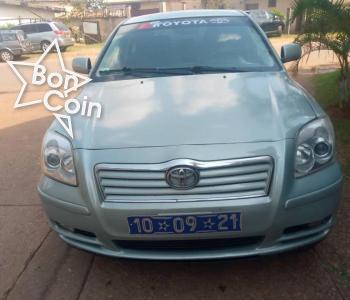 TOYOTA AVENSIS 2005
