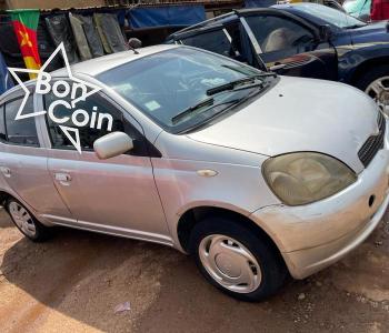 TOYOTA YARIS 2002