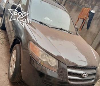 HYUNDAI SANTA FE ÉDITION 2009 ( Moteur à changer ou à refaire)