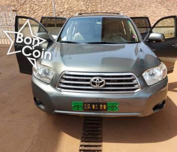 TOYOTA HIGHLANDER 2010