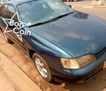 TOYOTA CARINA E 1998