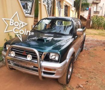 MITSUBISHI L200 2005