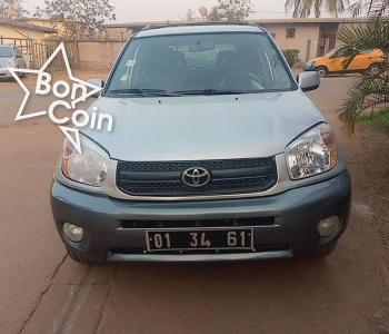 TOYOTA RAV4 INTERMÉDIAIRE ÉDITION 2005