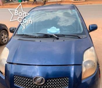 TOYOTA YARIS VITZ 2008
