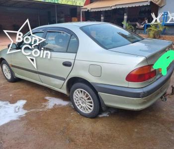TOYOTA AVENSIS BERLINE 