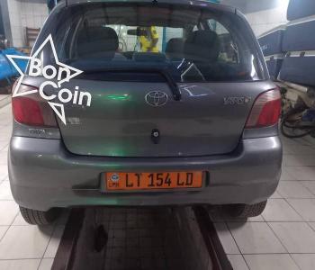 TOYOTA YARIS 2003