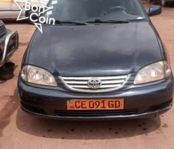 TOYOTA AVENSIS 2002