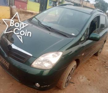 TOYOTA COROLLA VERSO 2003
