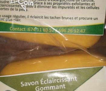 Savon éclaircissant gommant 