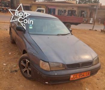 TOYOTA CARINA E BERLINE 1998