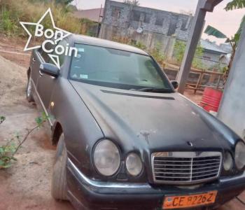 MERCEDES BENZ E 250 1999