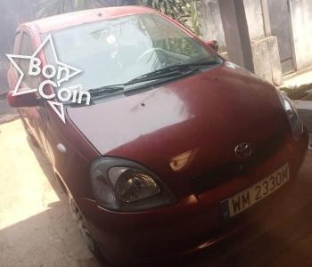 TOYOTA YARIS 2002