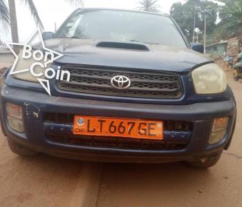 TOYOTA RAV4 INTERMÉDIAIRE 2003