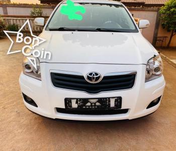 TOYOTA AVENSIS ÉDITION 2008 