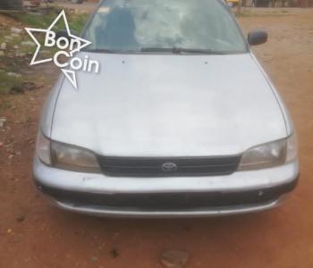 TOYOTA CARINA 1998
