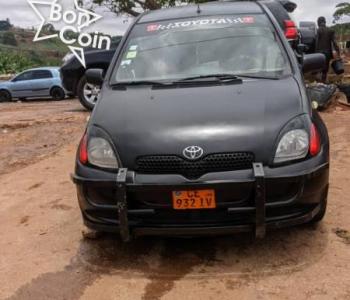 TOYOTA YARIS 2003