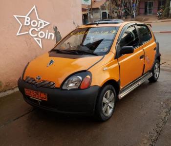 TOYOTA YARIS 2003