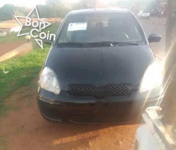 TOYOTA YARIS 2002