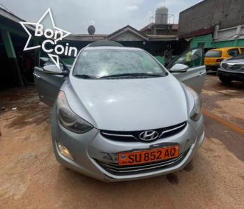 Hyundai Elantra 2012