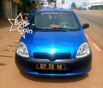 TOYOTA YARIS 2002