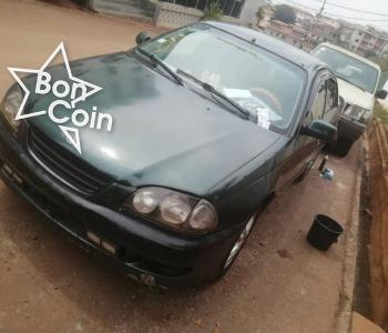 TOYOTA AVENSIS 2000