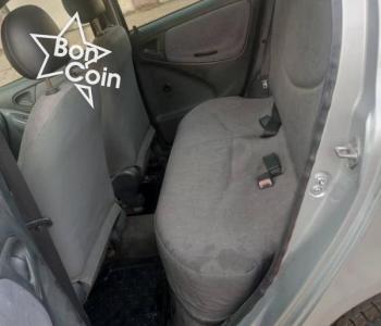 Toyota Yaris Vitz 2002