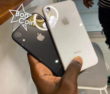 iPhone XR 64Gb 