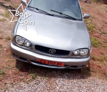 TOYOTA COROLLA 111 2002