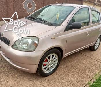 TOYOTA YARIS 2005