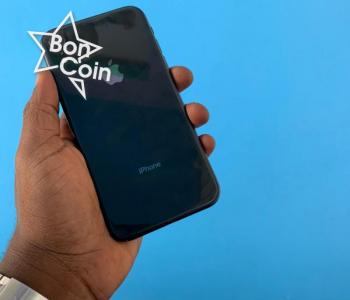 iPhone XR 64Go