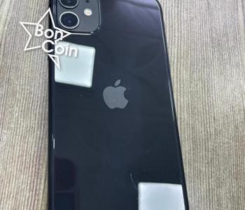 iPhone 11 64Go noir 