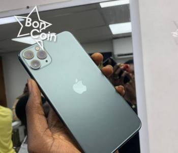 iPhone 11 Pro Max 64Go 
